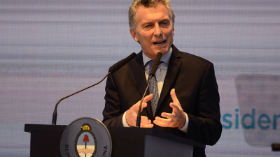 El presidente anunció tres ejes de diálogo: equilibrio fiscal, creación de empleos y calidad institucional