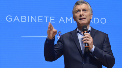 Macri pidió a sus ministros que sigan "trabajando cerca de la gente"