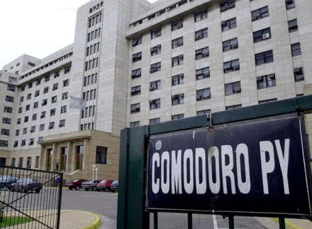 comodoro.jpg