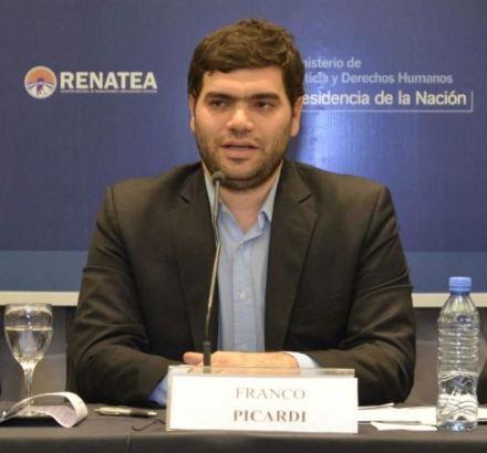 PICARDI.jpg