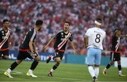 GOL-DE-NACHO-RIVER.jpg
