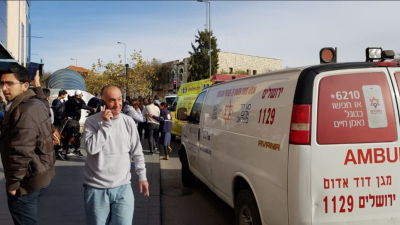Ataque terrorista con cuchillo en Jerusalén: un guardia de seguridad israelí herido de gravedad