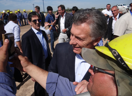 MACRI5.jpg
