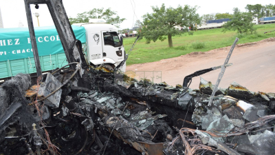 Camioneros cerealeros se enfrentaron a los tiros en la rotonda