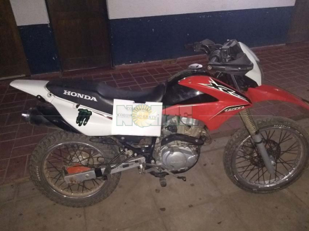 moto1.jpg