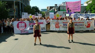 Quiénes convocan al paro de mujeres en el Chaco