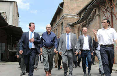 Peppo ratificó en Pilar la construcción del puente estratégico para la conectividad de la región
