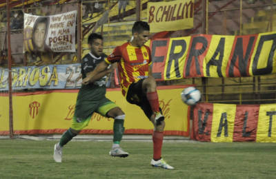 Sarmiento selló su pase a la siguiente fase