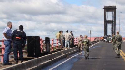 Una hora de corte total del puente General Belgrano