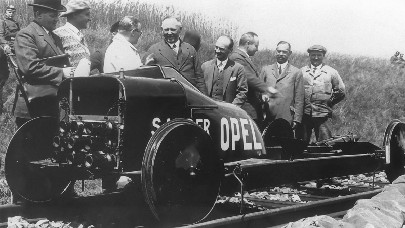 90 años del Opel a cohetes