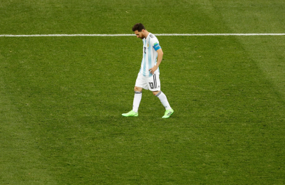 Messi perdido, como si algo no fuera bien
