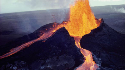 Nueva explosión del volcán Kilauea provocó un sismo de 5,2 grados en Hawai
