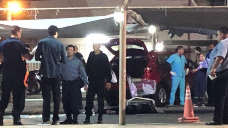 Asesinan a sangre fría a una persona en un supermercado céntrico de Corrientes