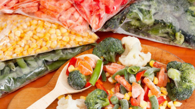 Por una bacteria peligrosa, Salud realizó un retiro preventivo de alimentos congelados del mercado