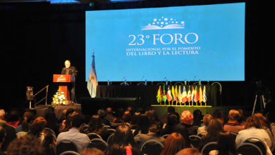 Hace 23 años que el Foro es un gran escenario de la literatura y el libro