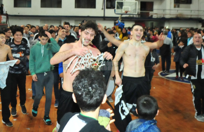 Juventud escribe sus páginas doradas en la historia del básquetbol resistenciano