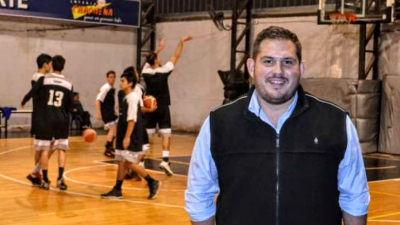 Juventud festeja su logro con todo Villa Centenario
