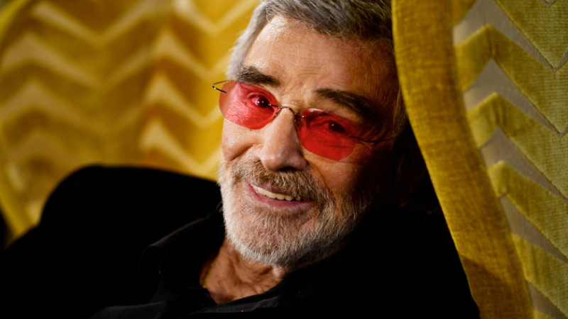 A los 82 años murió Burt Reynolds, uno de los galanes de Hollywood