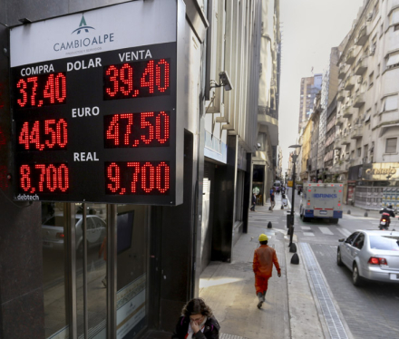 dolar.jpg