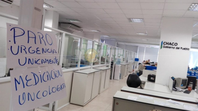 Trabajadores paralizan el Insssep en rechazo a nueva designación