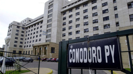 Comodoro Pi.JPG