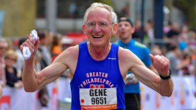Atleta de 70 años batió el récord mundial en maratón de la categoría