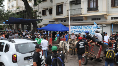 Marcha, choripanes y acampe por la liberación de Jacinto Sampayo