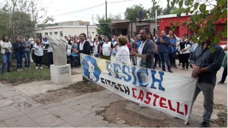 Protesta y paro de docentes en el interior por un salario digno