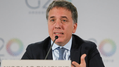 Dujovne va de gira a EEUU en busca de inversiones y diálogo con el FMI