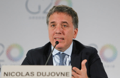 Dujovne va de gira a EEUU en busca de inversiones y diálogo con el FMI