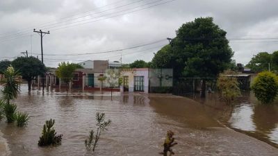 Gran parte del sudoeste complicado con lluvia récord
