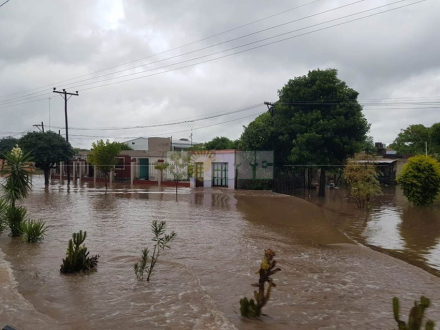 58barrios-con-agua.jpg