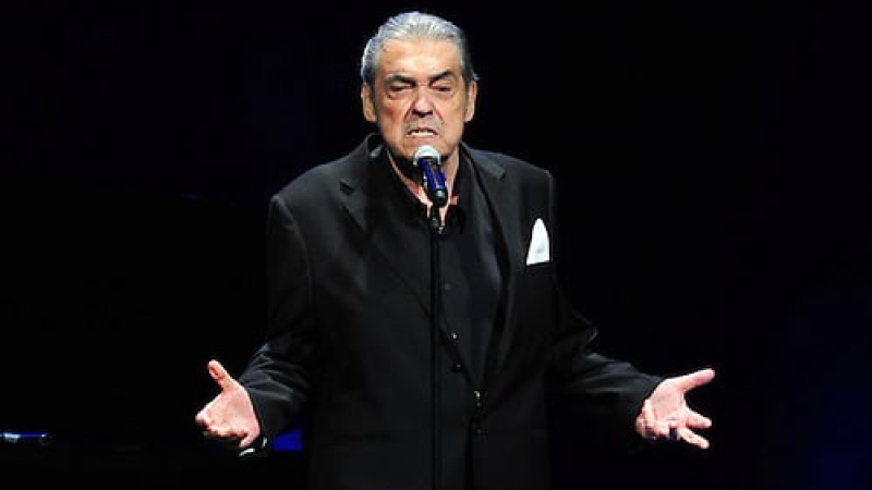 A los 79 años, murió el cantautor y poeta Alberto Cortez