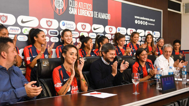 San Lorenzo de Almagro, el primer equipo femenino profesional de Argentina