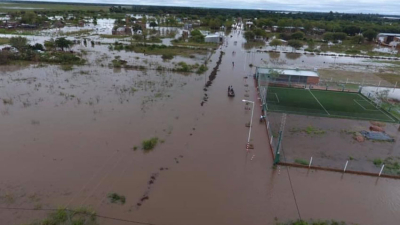 La inundación llegó a San Bernardo: 50 familias evacuadas en el Lote 6