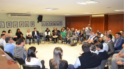Comerciantes y empresarios de diferentes rubros acordaron con el Municipio generar nuevas acciones para enfrentar la crisis
