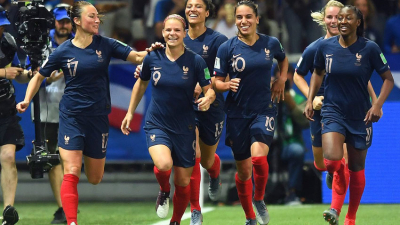 Francia superó a Noruega en su segunda victoria en el Mundial