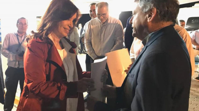 “Este gobernador es templanza, respeto y humildad”, dijo la ministra Ayala