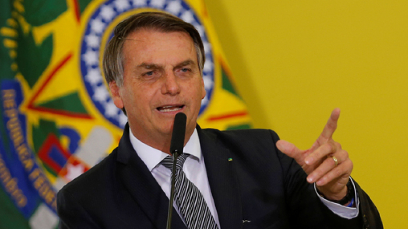 Bolsonaro intenta presentar el incendio de la Amazonia como “derecho soberano” de Brasil