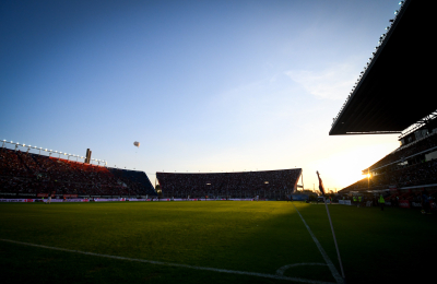 San Lorenzo defiende la punta ante Colón y River visita la casa de Huracán