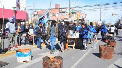 Docentes de Chubut: décima semana de paro