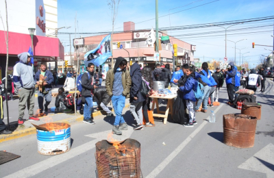 Docentes de Chubut: décima semana de paro