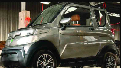 Bolivia presenta los primeros autos eléctricos de fabricación local