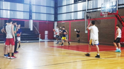 La selección de Chaco U13 de básquet se prepara para el Argentino