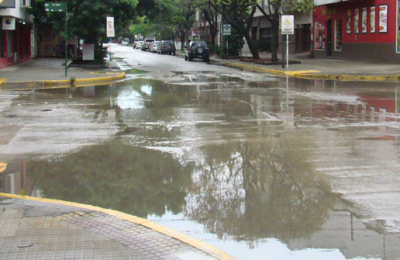 Las lluvias seguirán hoy y el calor intenso vuelve el jueves