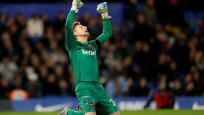 Nunca es tarde: el arquero del West Ham debutó en la Premier League a los 33 años