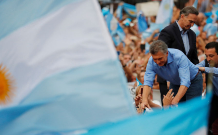 macri4.jpg