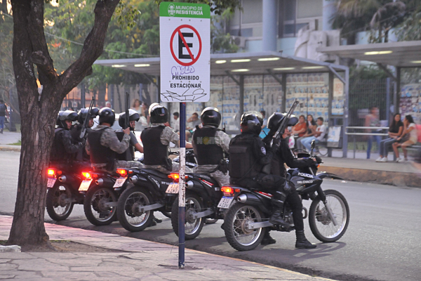 Sin tregua: Tarde de incidentes frente a Casa de Gobierno