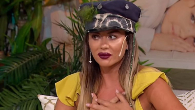 Karina Jelinek se descompuso en vivo durante una entrevista