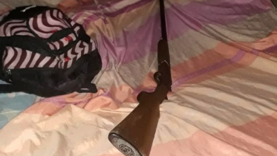 Murió de un escopetazo: su primo le disparó accidentalmente manipulando el arma